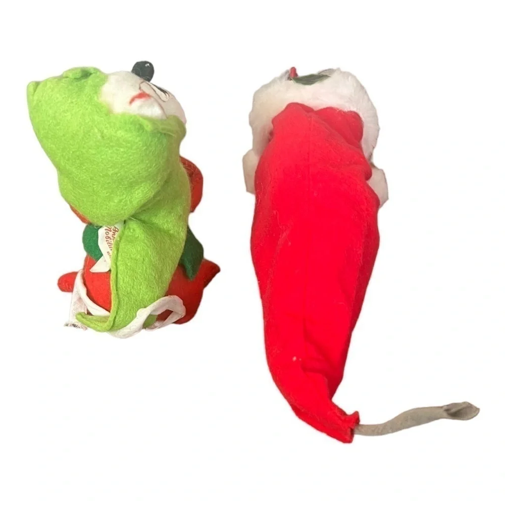 ANNALEE Vintage 1971 Caroling Mouse & Mouse In Santa Hat
